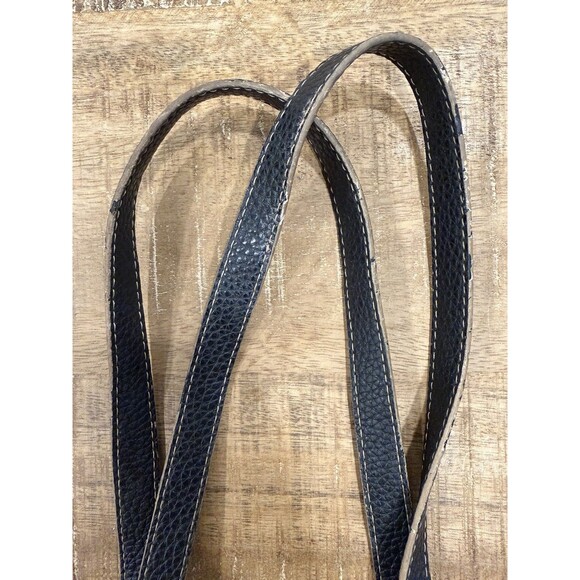 Kenneth Cole Reaction Black Mini Purse - Picture 11 of 11